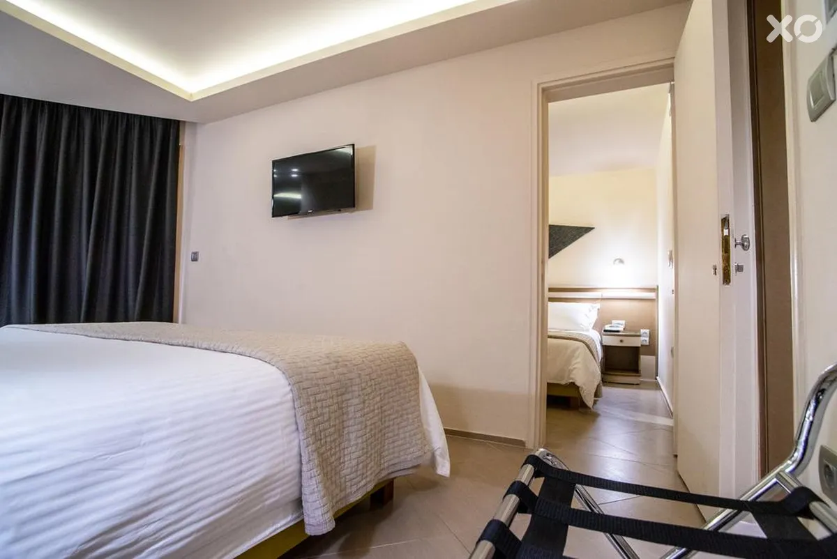 Emmantina Hotel