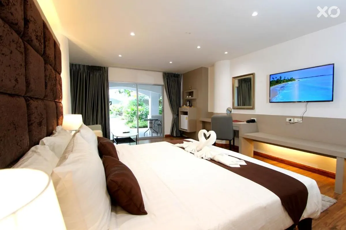 Pooh Beach Resort & Spa