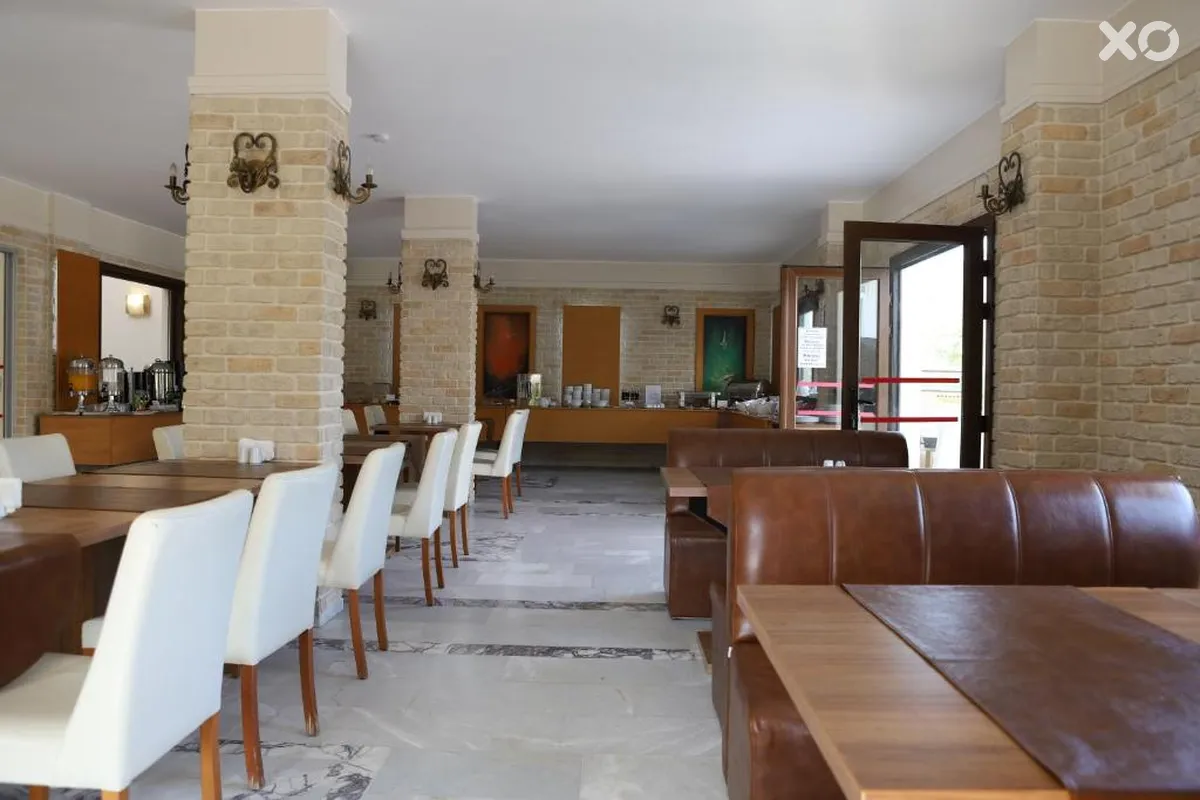 Binlik Hotel