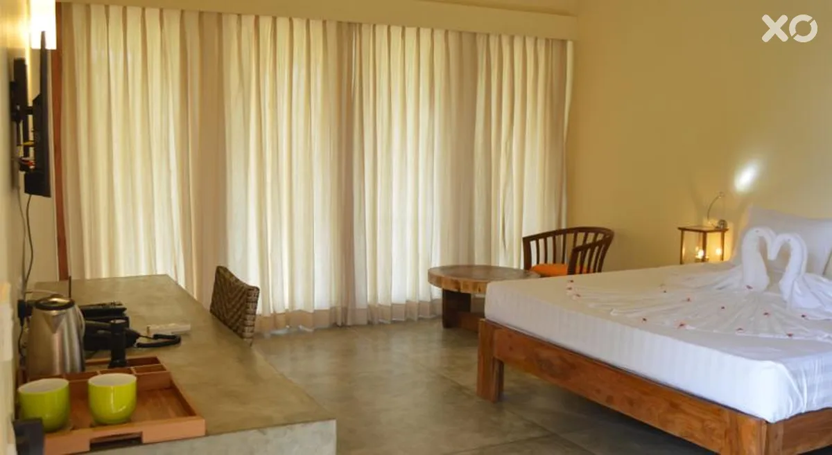 Giman Free Beach Resort