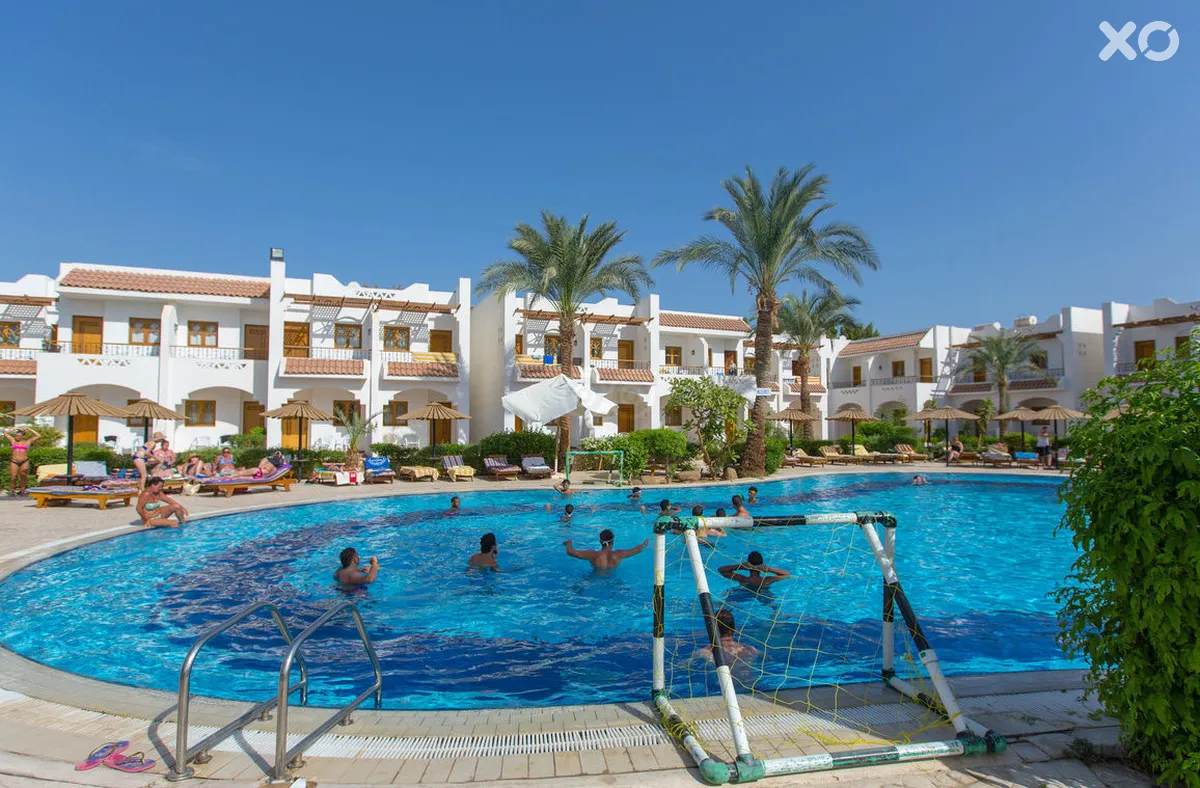Dive Inn Resort