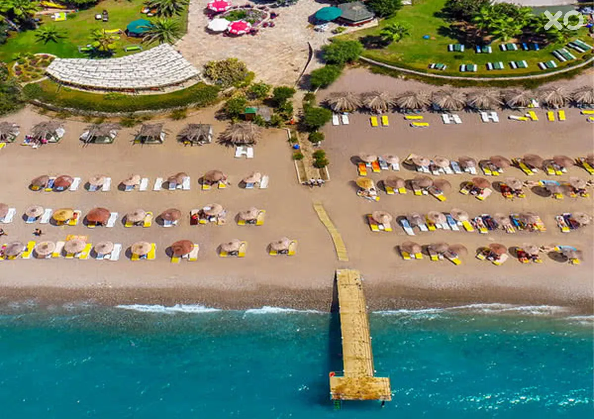 Club Aqua Plaza