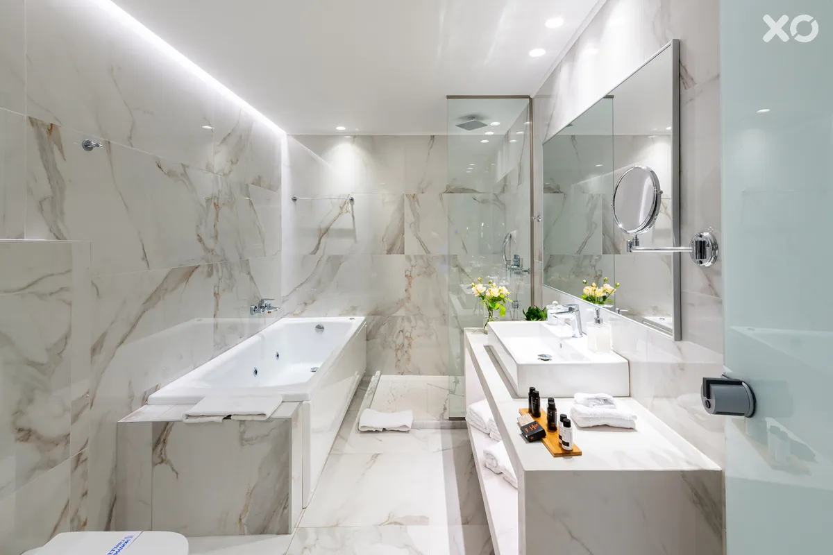 High Beach White The Villa Collection