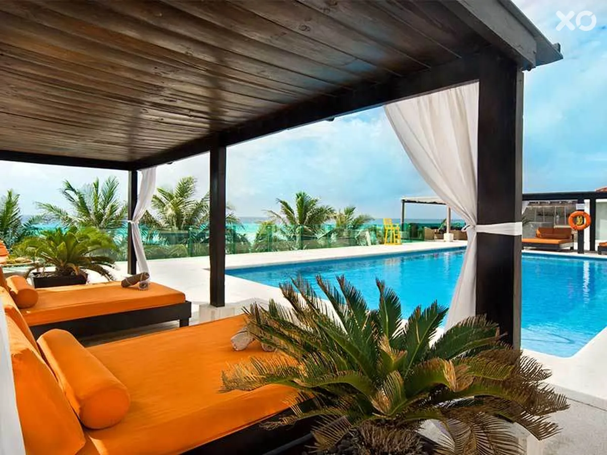 Flamingo Cancun Resort