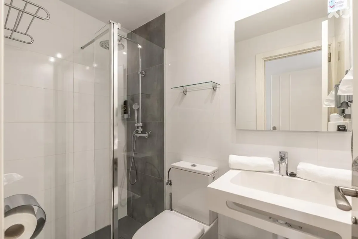 Neptuno Hostal