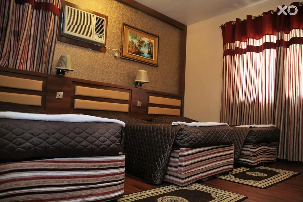 OYO 329 Down Town Hotel