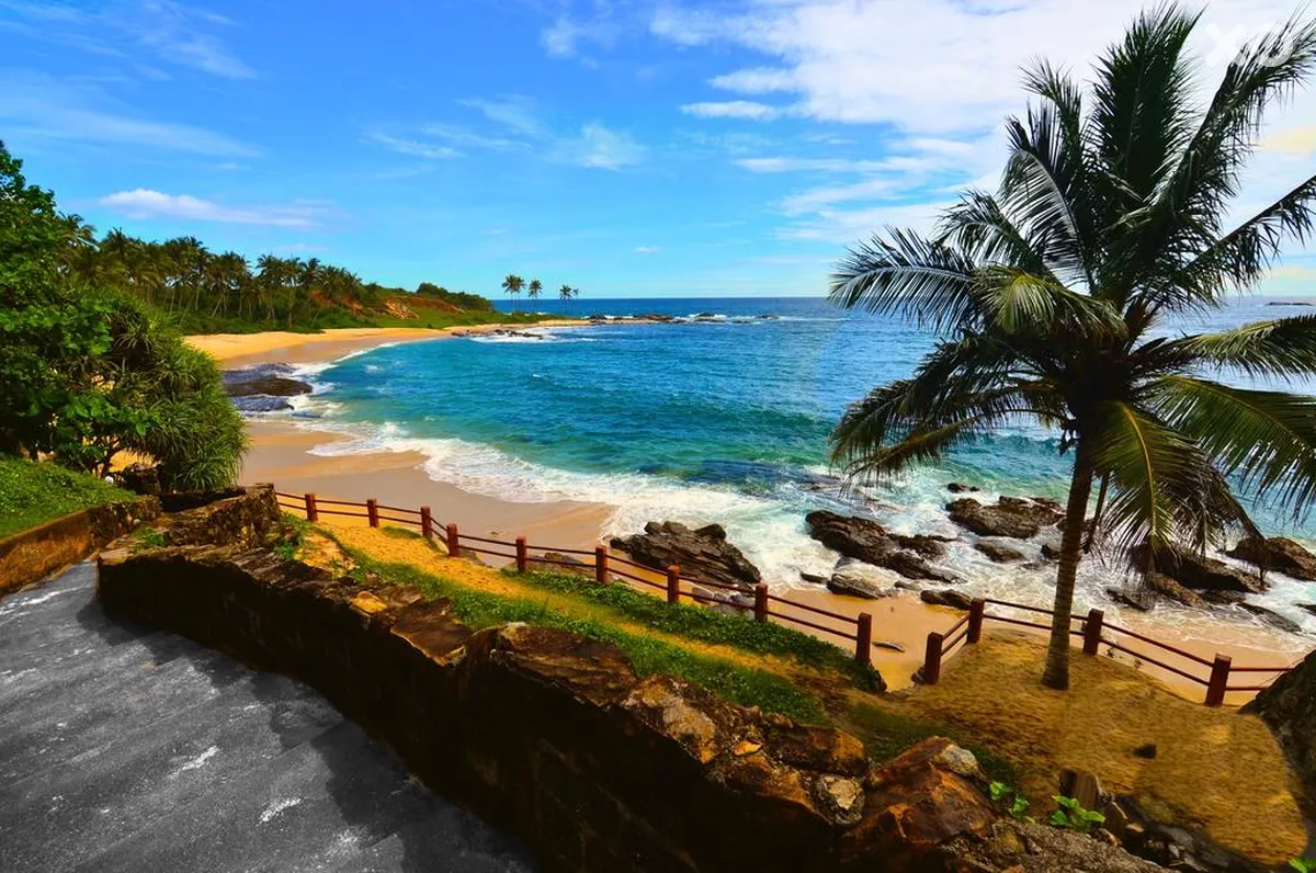 Eva Lanka Hotel