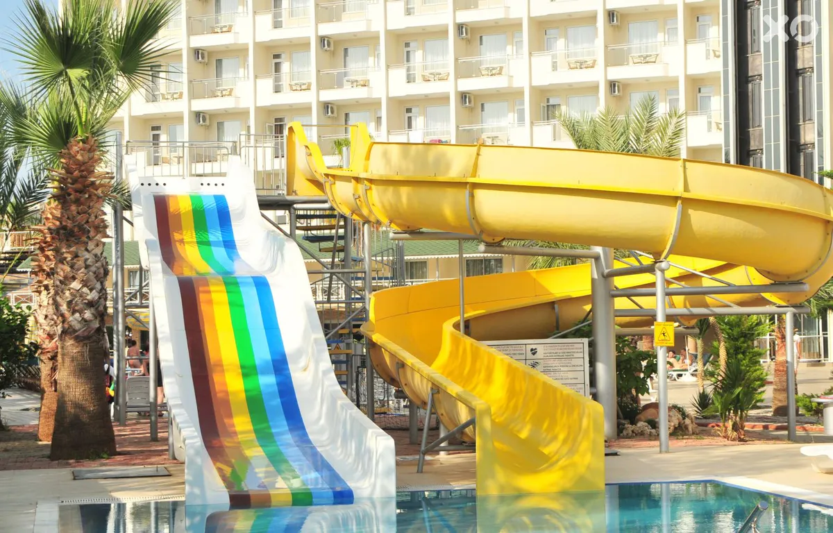 Asrin Beach Hotel