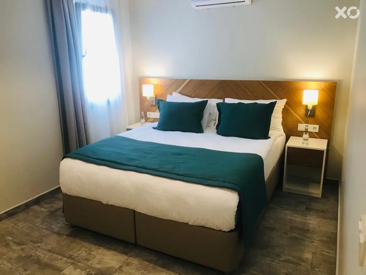 Dorman Suites