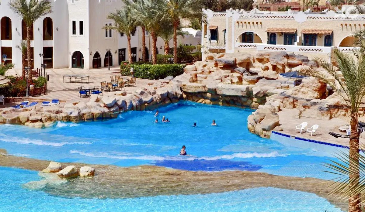 Faraana Reef Resort