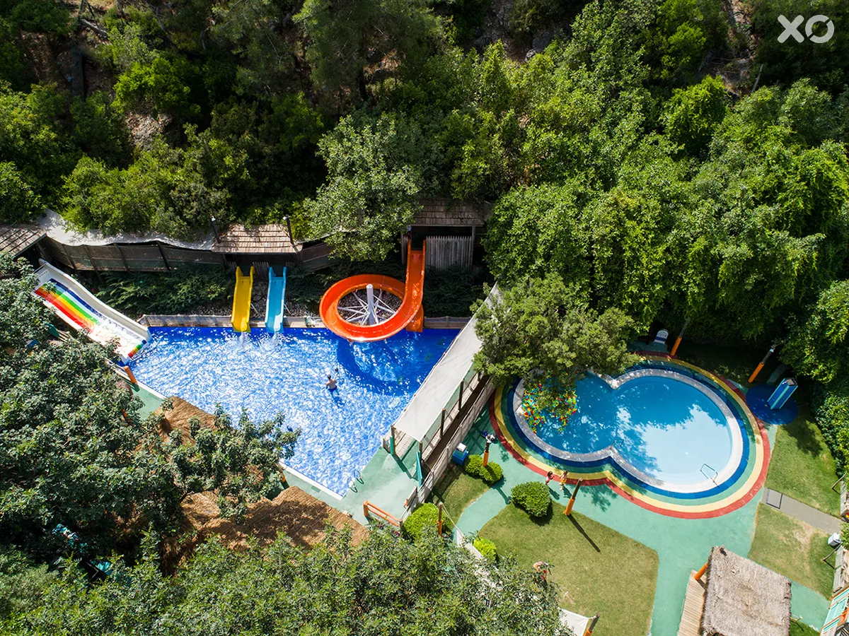Hillside Beach Club