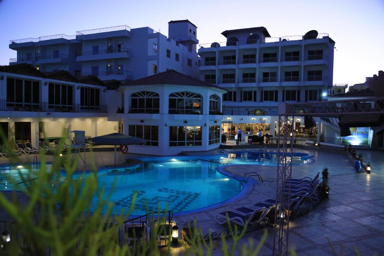 MinaMark Beach Resort