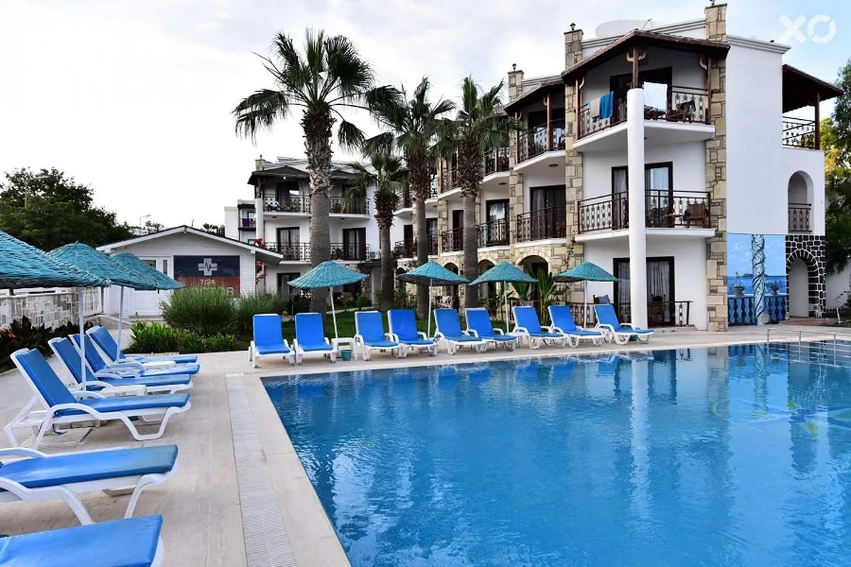 Coconut Beach Hotel