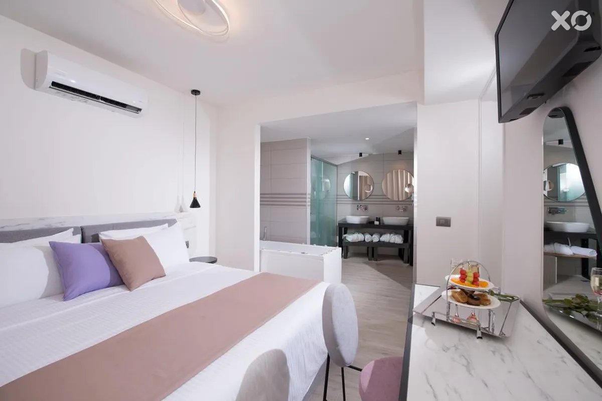 CHC Imperial Palace