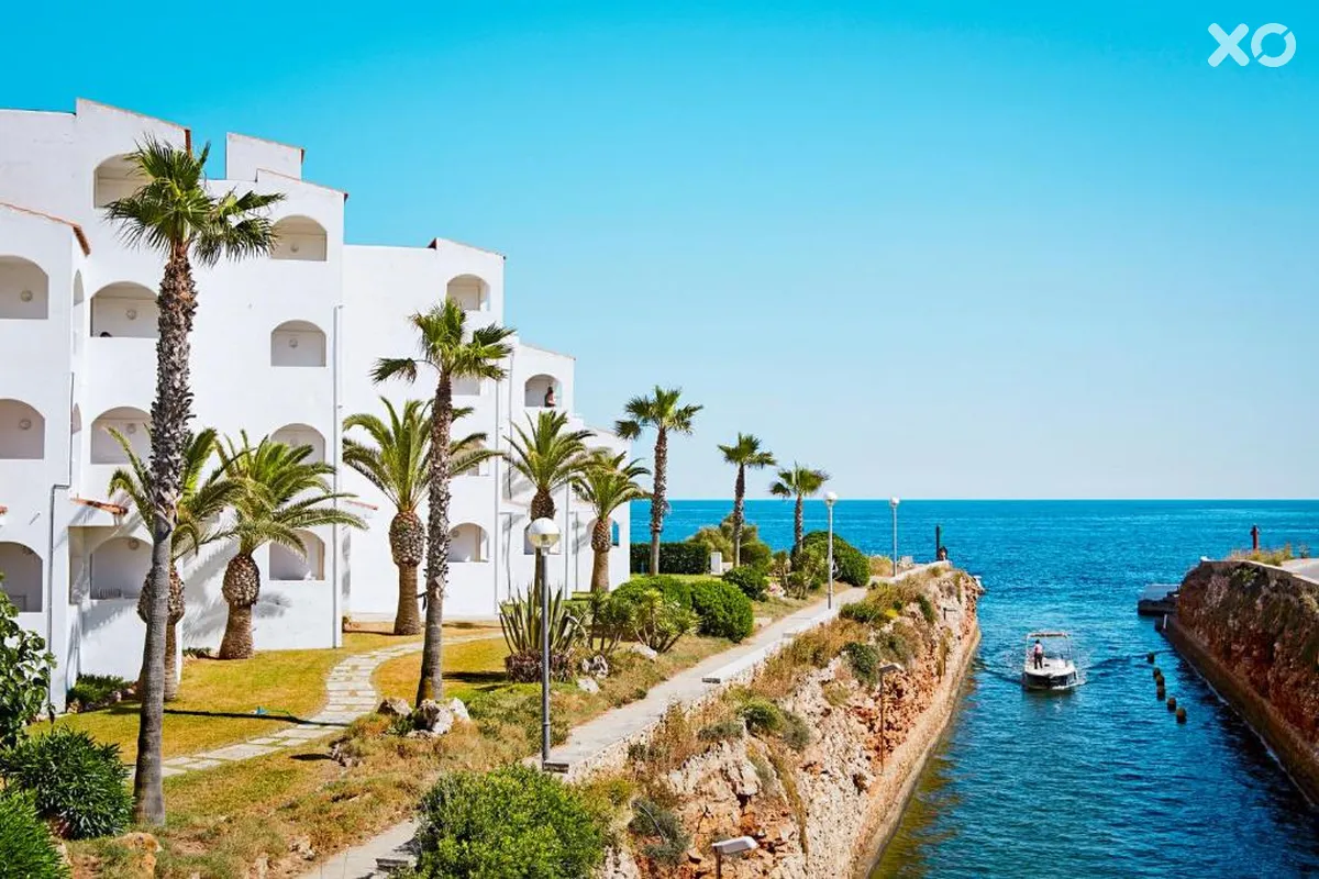 Globales Marina Apartments