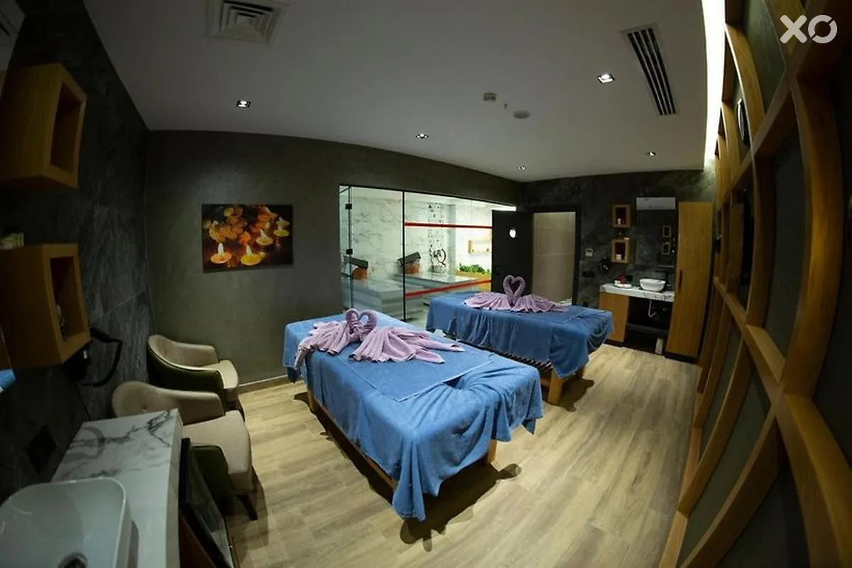 Mayi Hotel