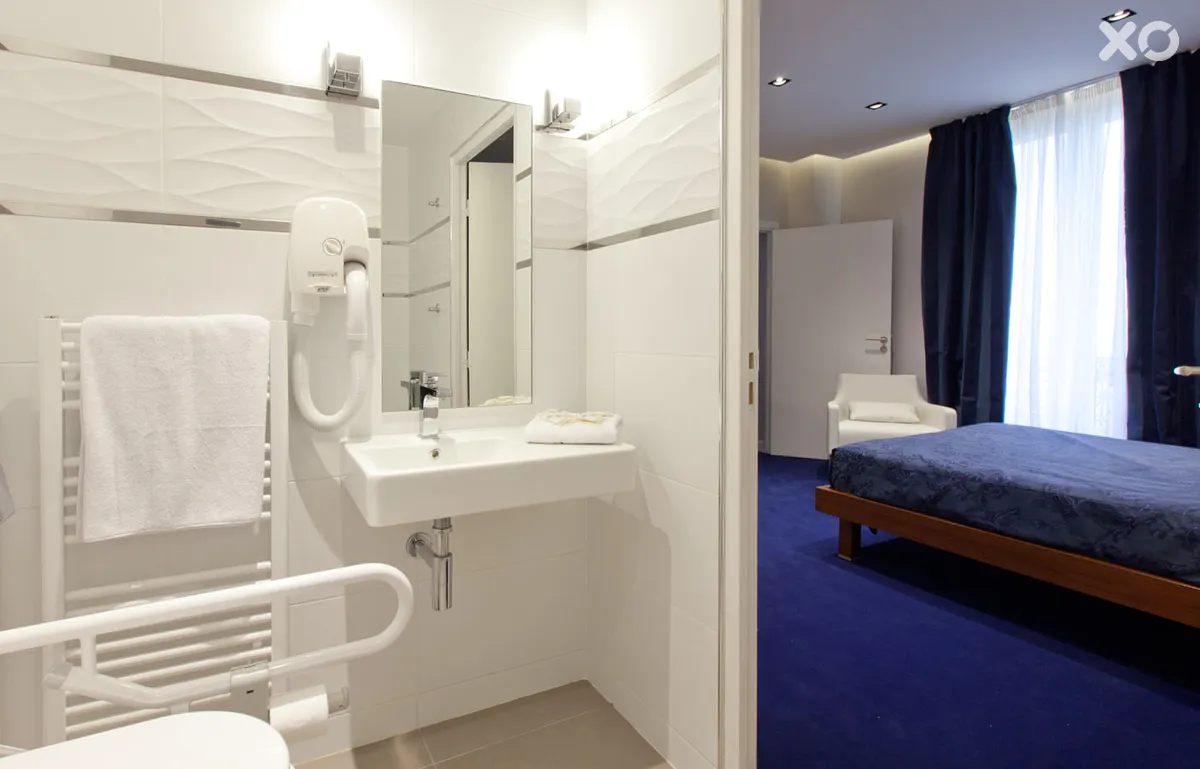 Ambassadeur Hotel