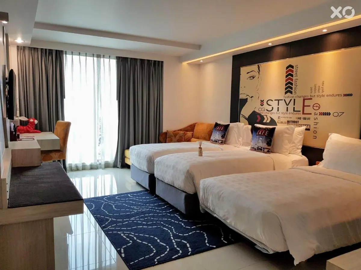 Clover Asoke Hotel