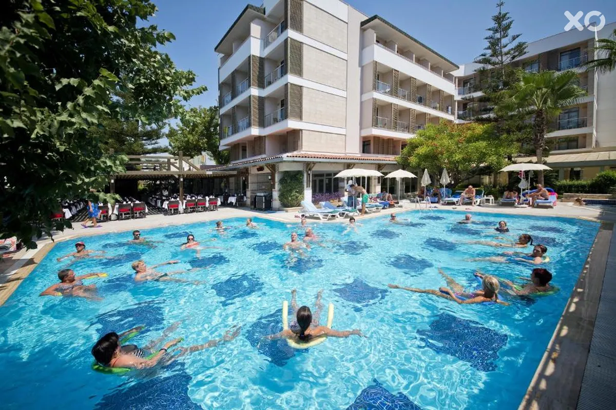 Trendy Side Beach Hotel
