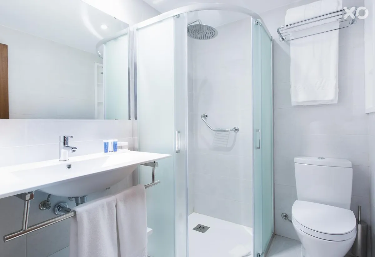 Reverence Life Hotel