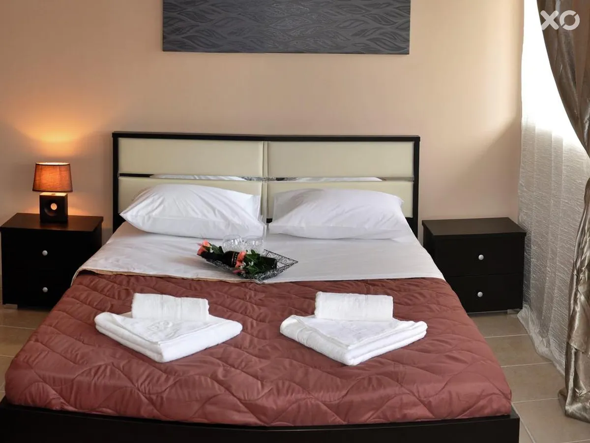Golden Beach Hotel