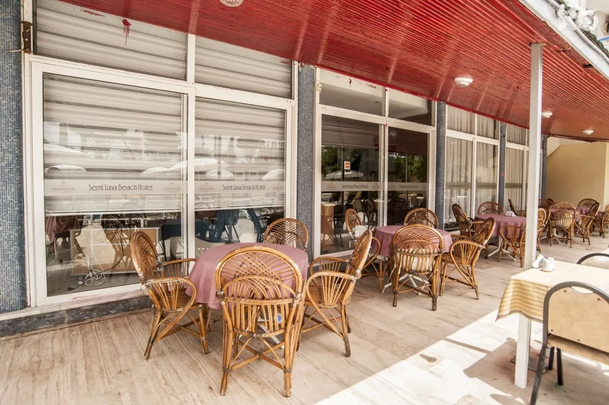 Semt Luna Beach Hotel