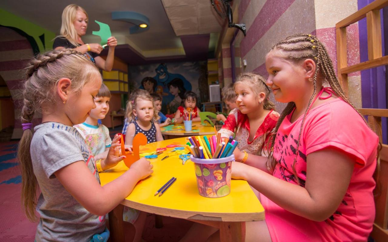 Mirage Bay Resort & Aquapark Lilly Land