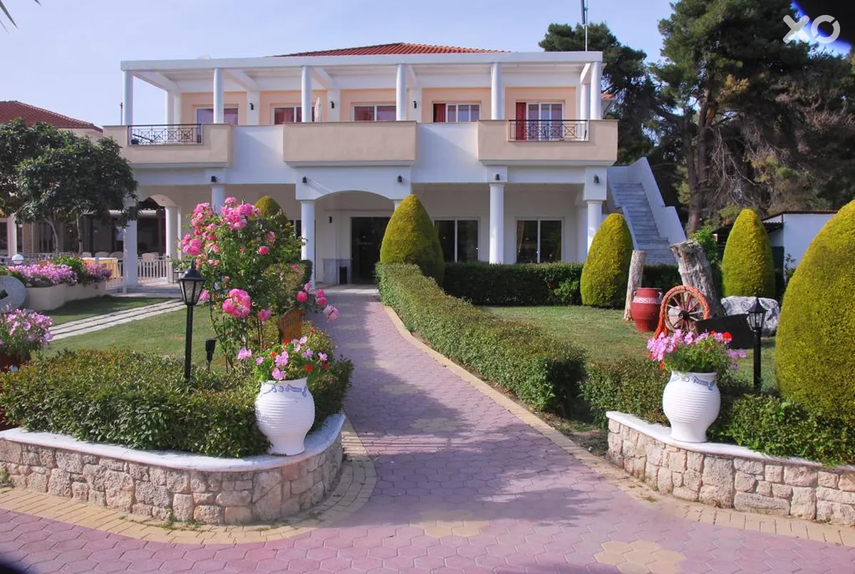 Chrousso Village Hotel