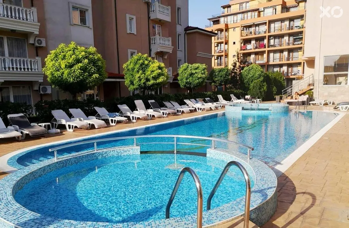 Tropics Hotel