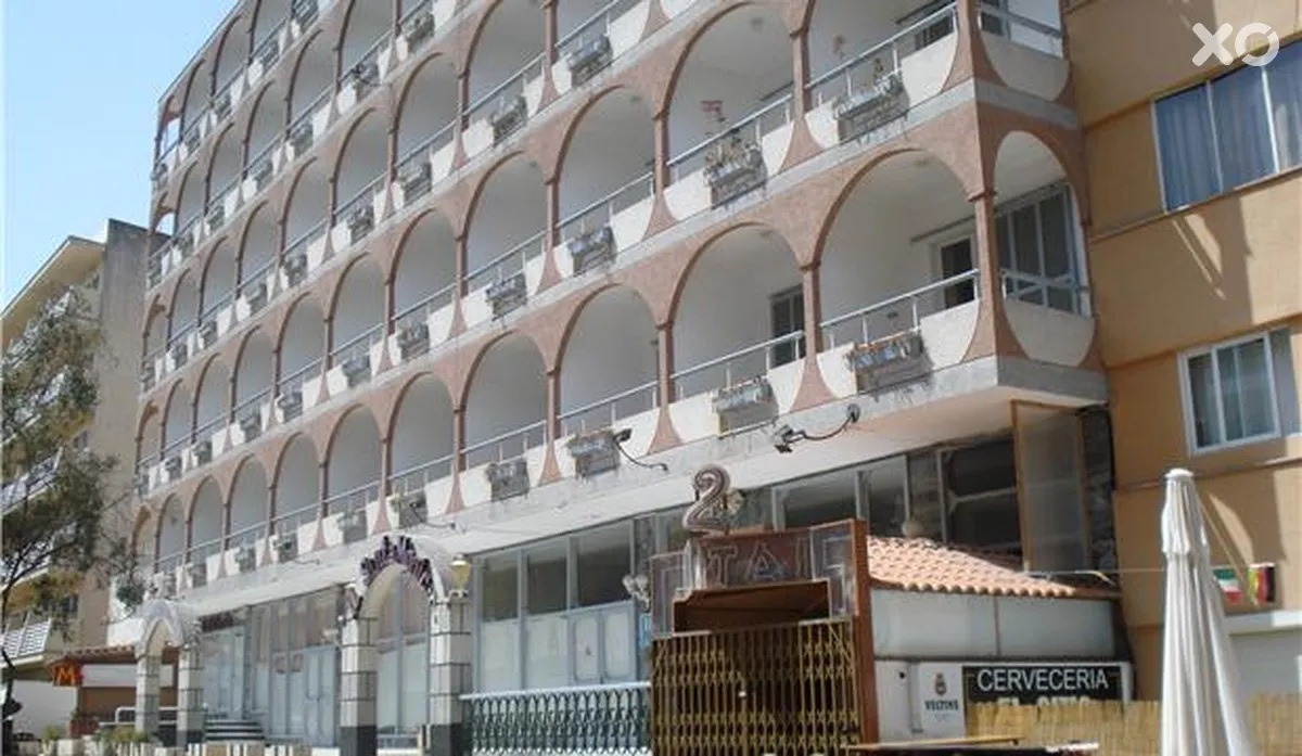 Cassandra Hotel