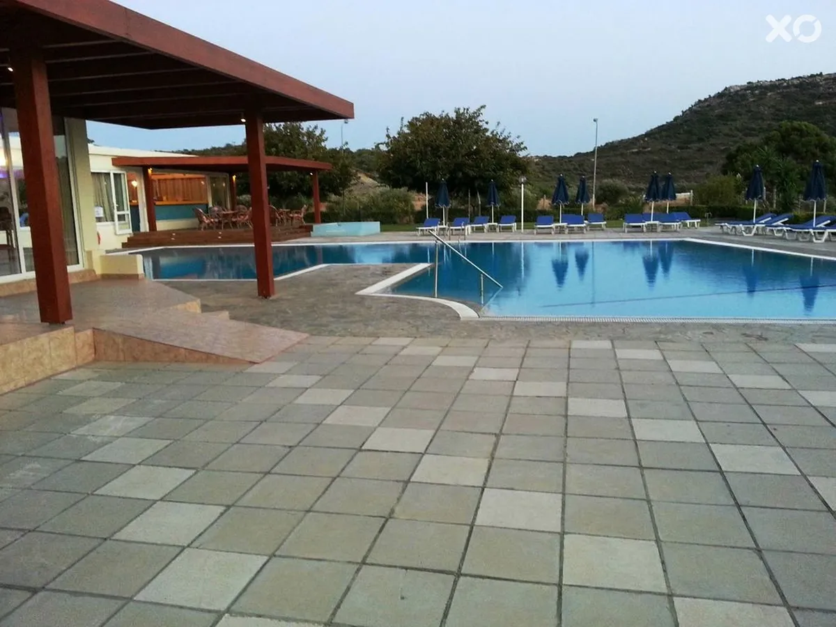 Zoes Hotel Studios