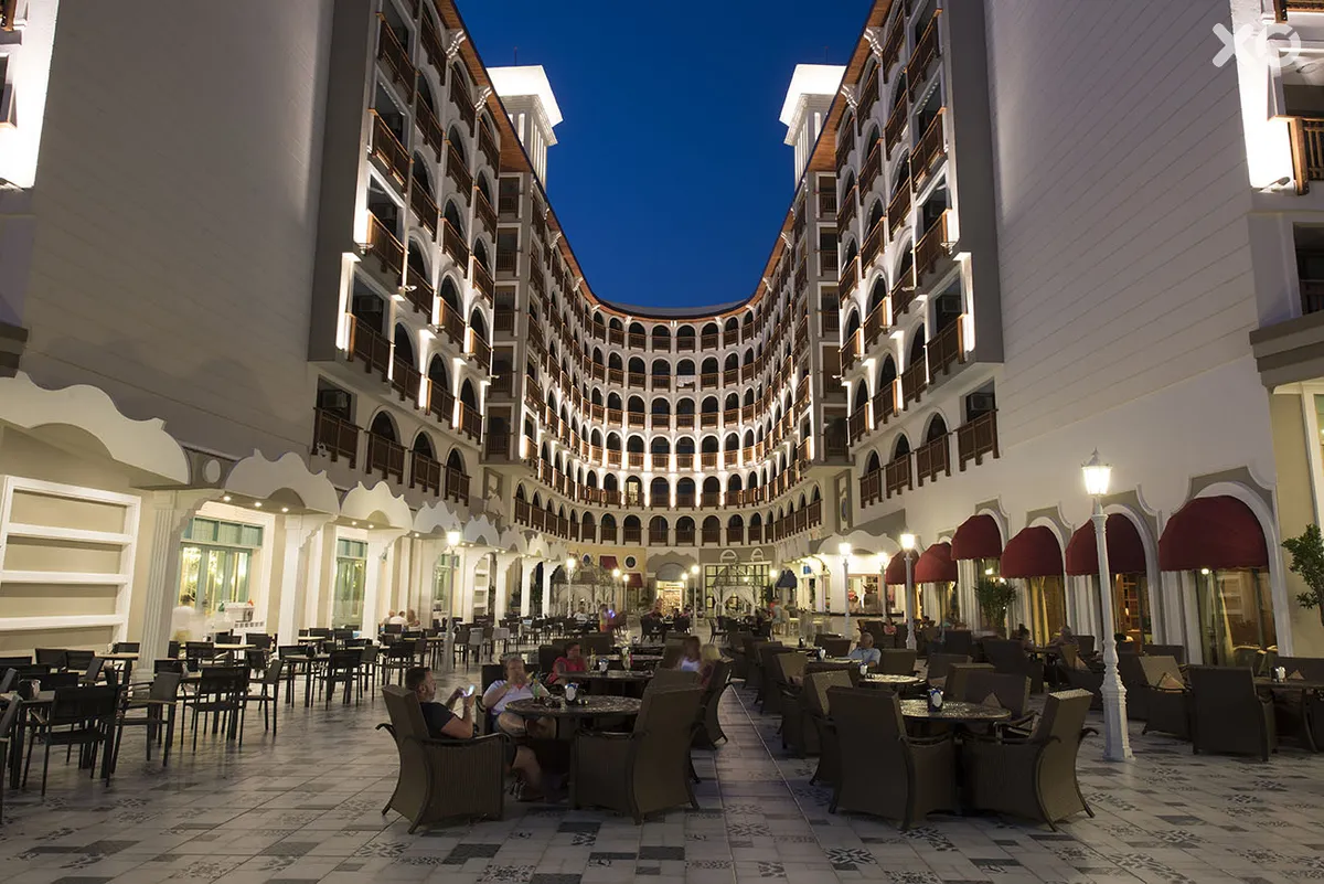 Quattro Beach Spa & Resort Hotel