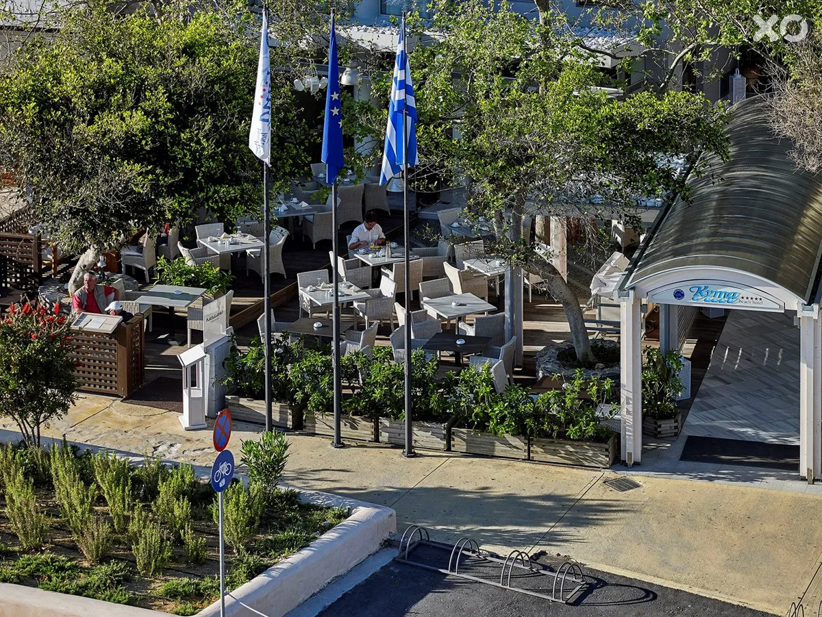 Kyma Suites Beach Hotel