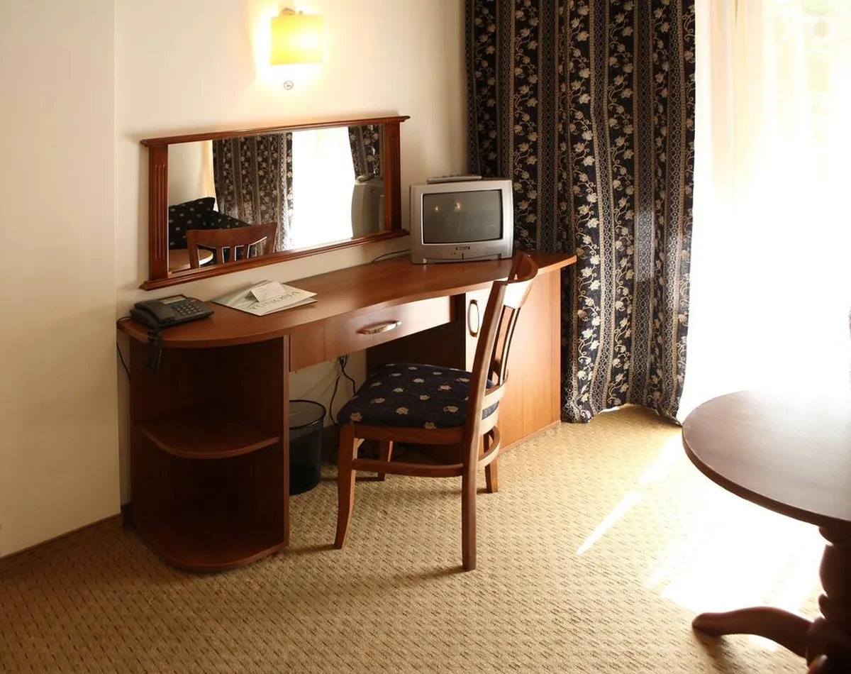 Yunona Hotel