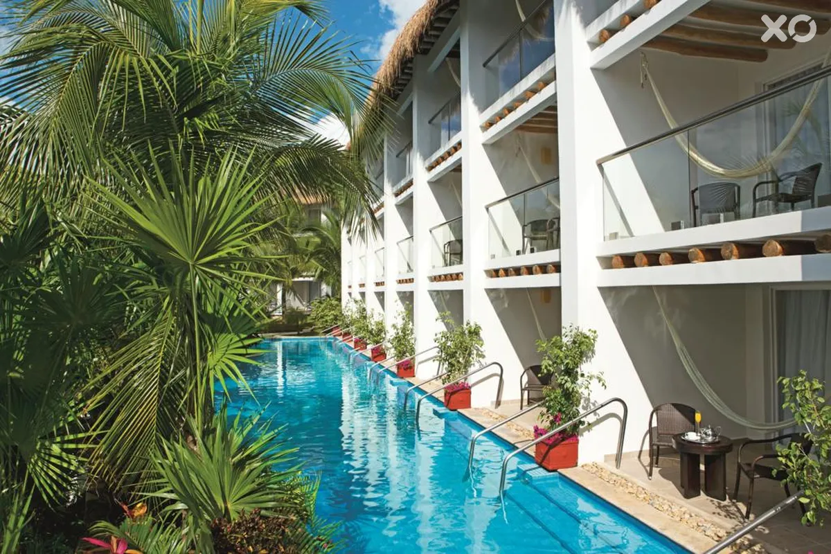 Secrets Aura Cozumel
