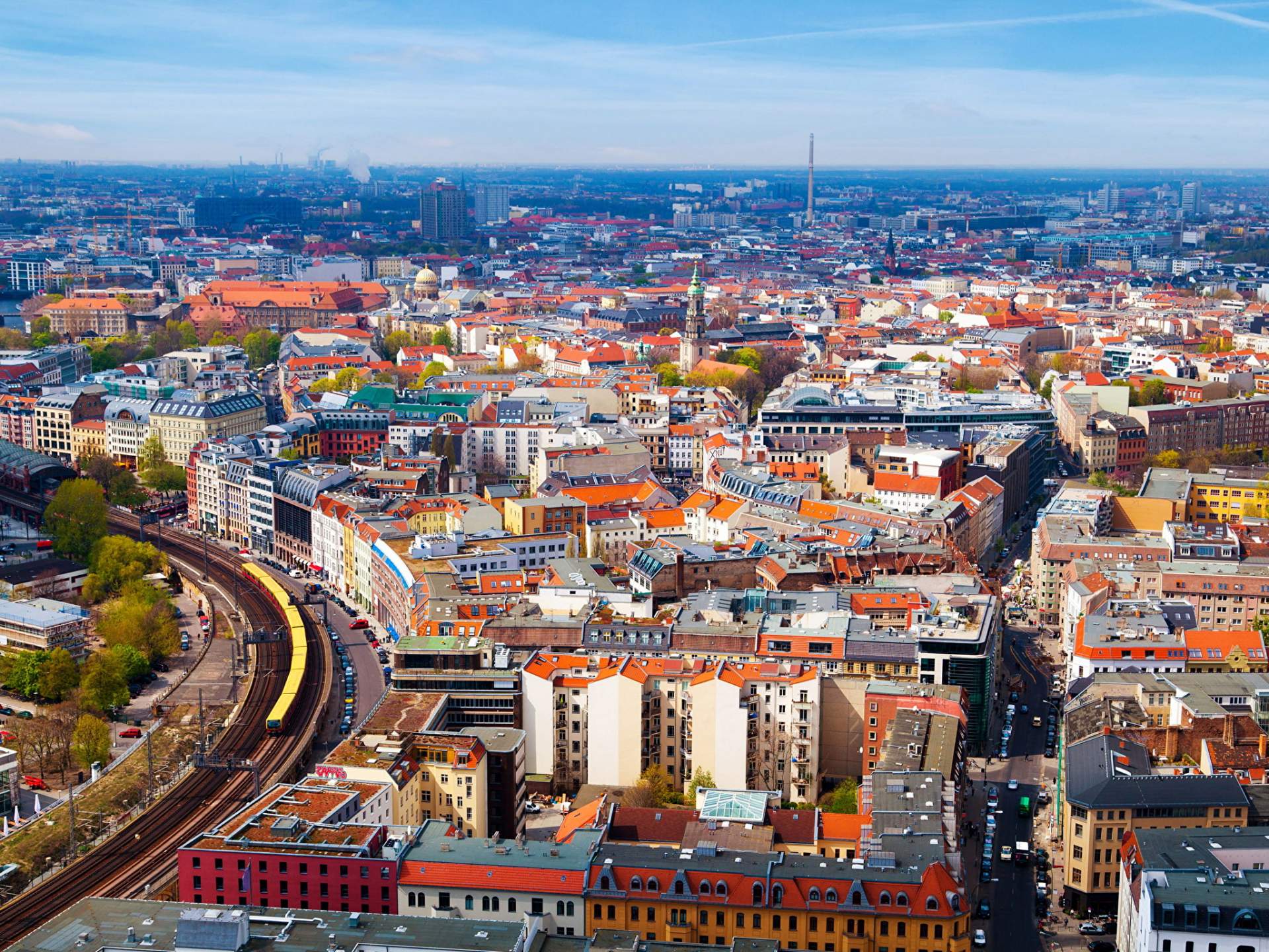 Автобусний тур «Круасани і тюльпани: Амстердам + Париж» зі Львова