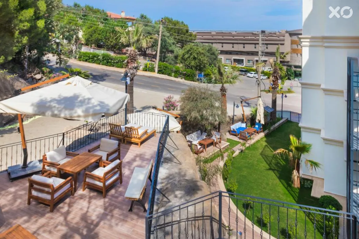 Amossia Elite Boutique Hotel