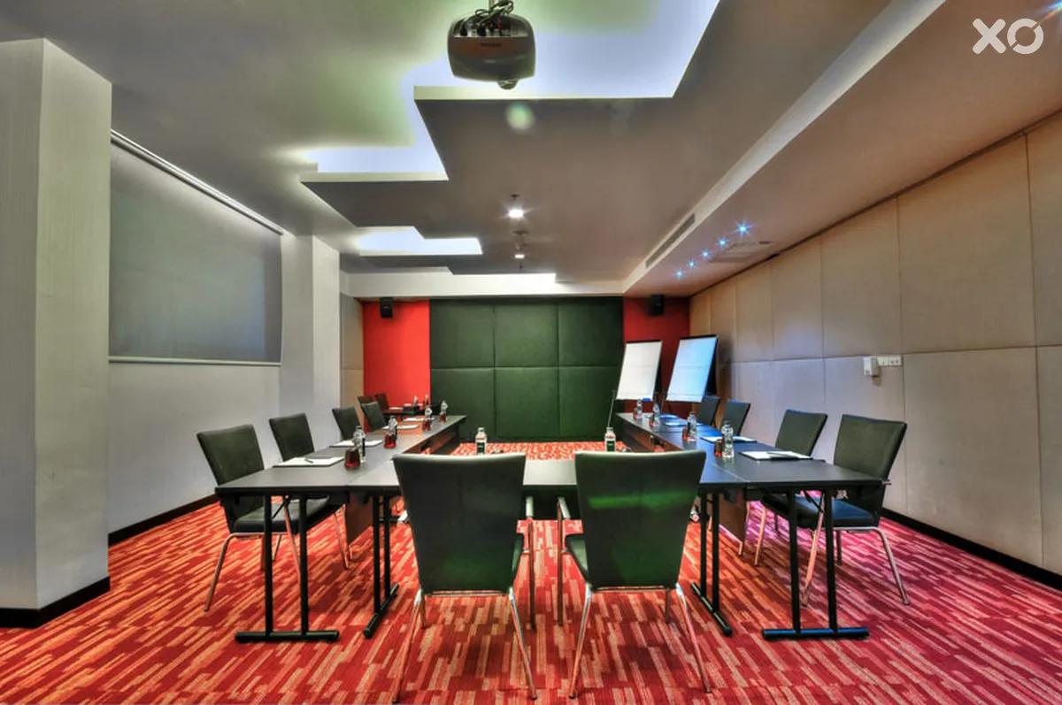 Galleria 10 Sukhumvit Bangkok Hotel