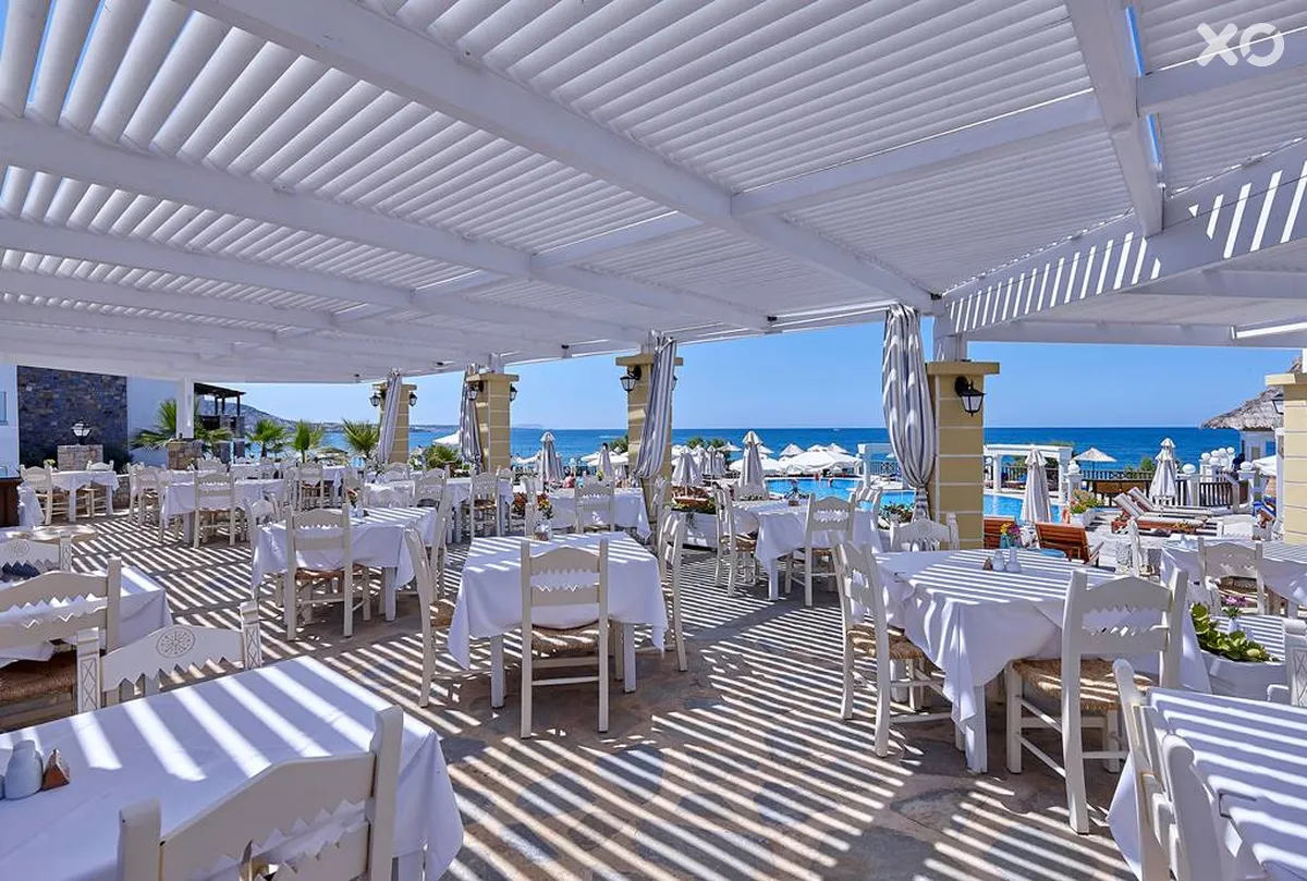Alexander Beach Hotel & Village
