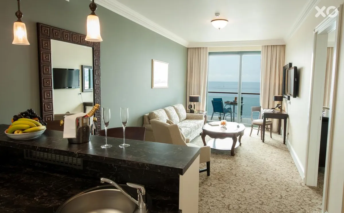 Royal Princess Hotel