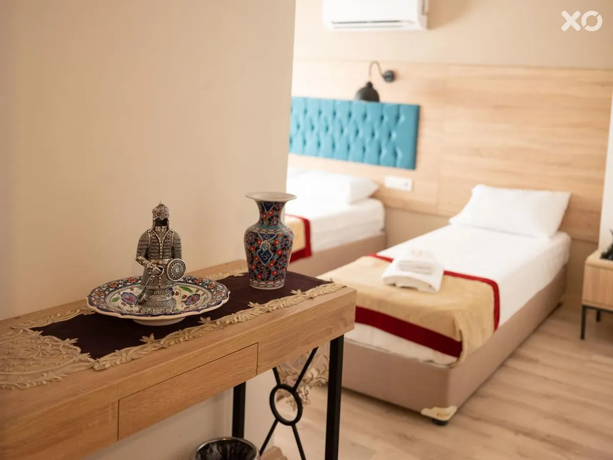 Laila Hotel