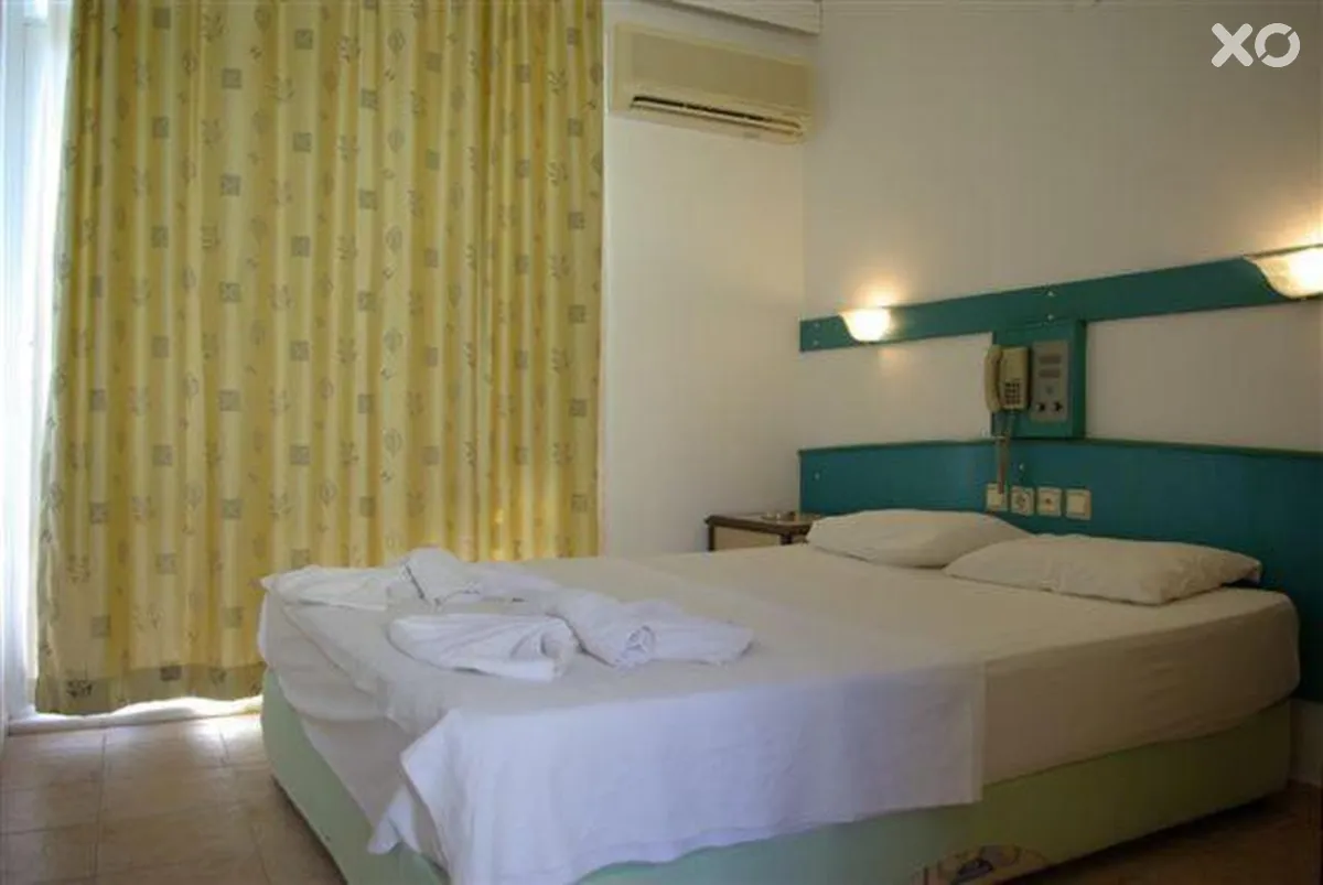 Zeybek Beach Turunc Hotel