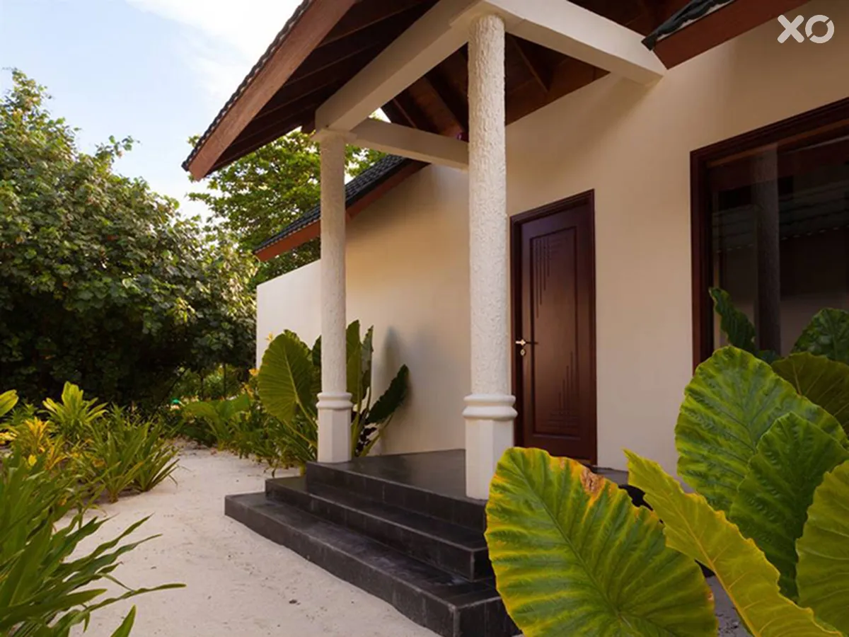 Furaveri Island Resort & Spa