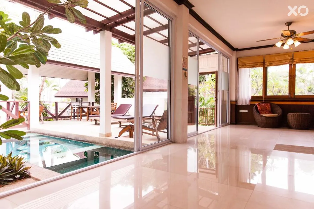Coco Palm Beach Resort