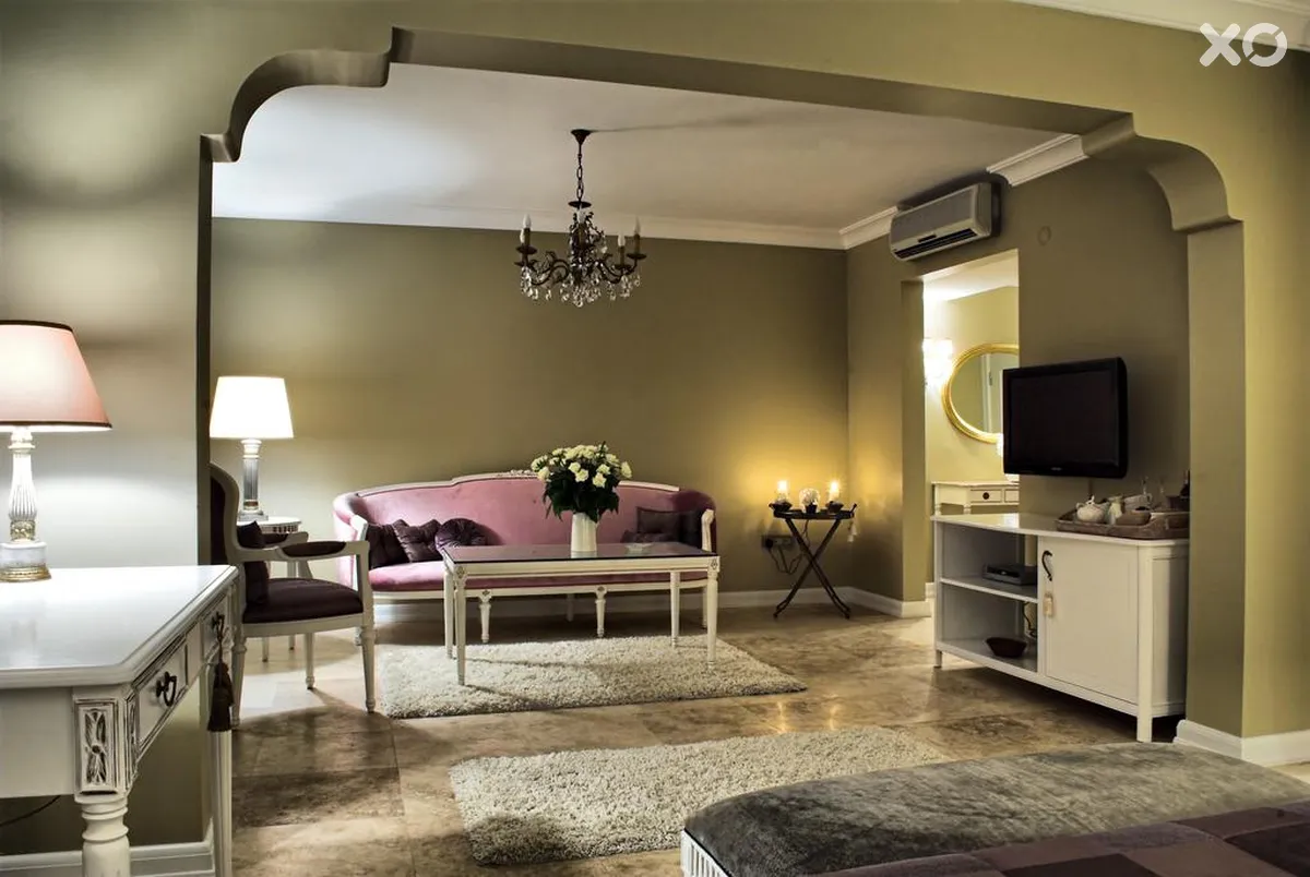 Carina Hotel