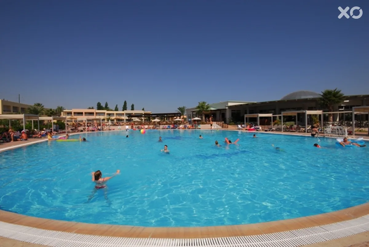 Kipriotis Maris Suites