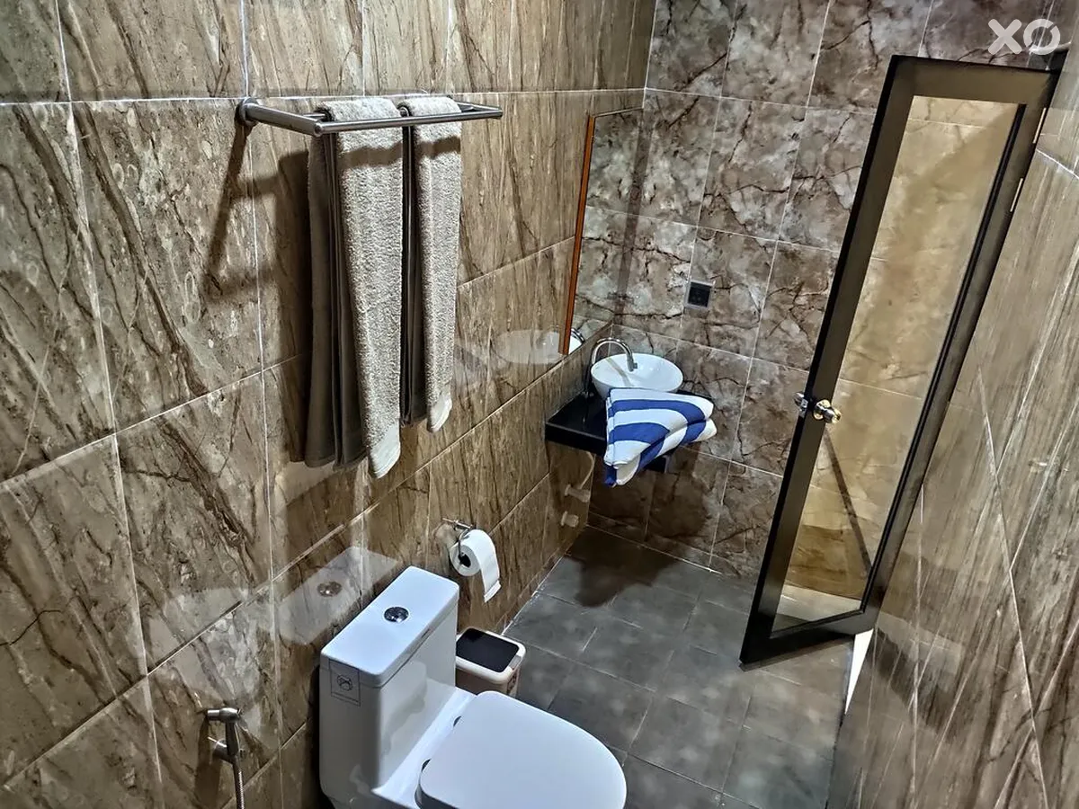 Crown Beach Hotel
