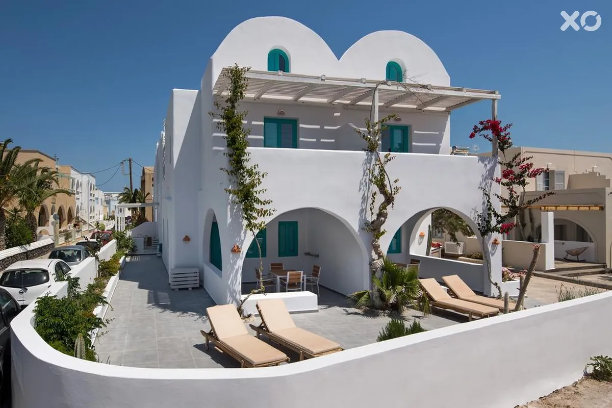 Nissia Apartments
