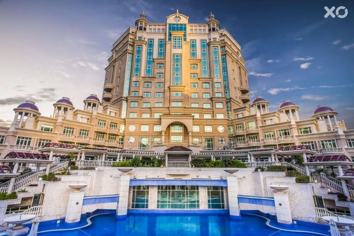 Swissotel Al Murooj Dubai