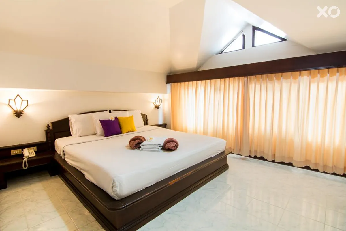 Samui First House Hotel